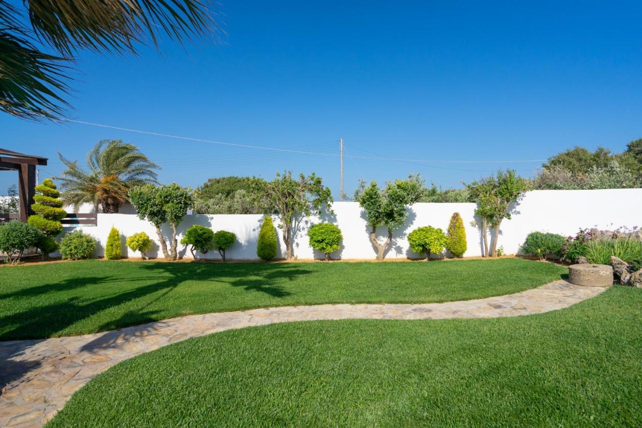 Georgia'S Apartments Kouremenos Beach Anevato Exterior photo